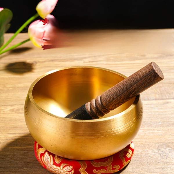 קערת טיבטית מעוטרת בעבודת יד